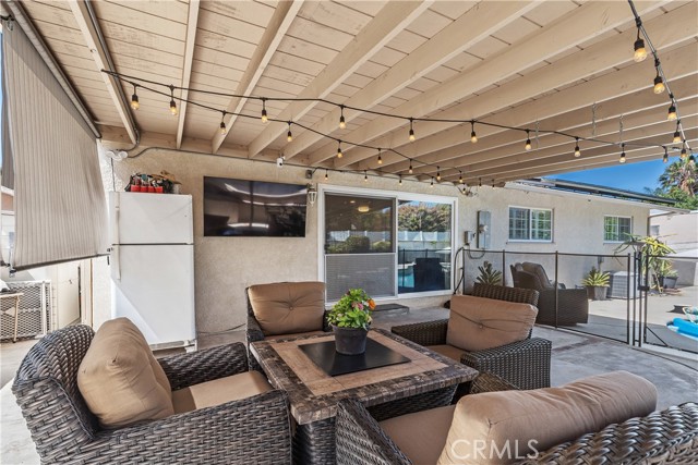 16036 Hornell Street, Whittier CA: https://media.crmls.org/medias/e89eee4e-0f2f-4ff7-b0de-af604c5476af.jpg
