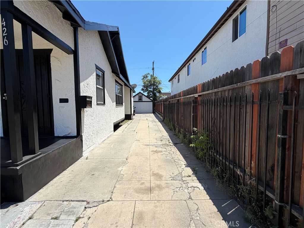 MLS #DW26137903 image #3