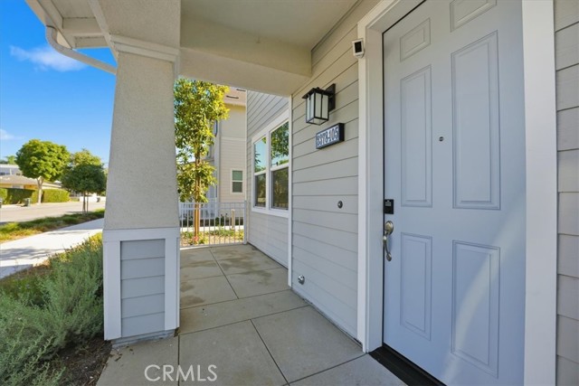 Detail Gallery Image 2 of 33 For 2378 Channel Drive #105,  Ventura,  CA 93003 - 4 Beds | 2/1 Baths