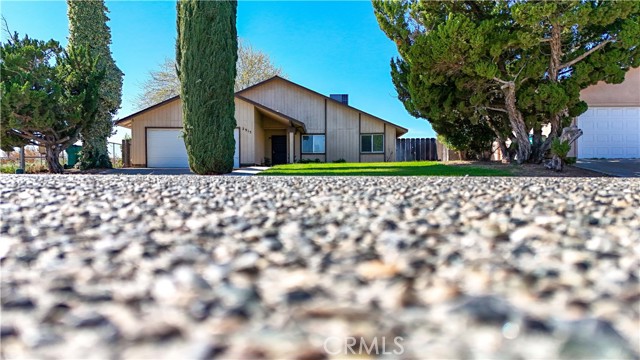 Detail Gallery Image 4 of 40 For 2915 Balsam, Merced,  CA 95348 - 3 Beds | 2 Baths