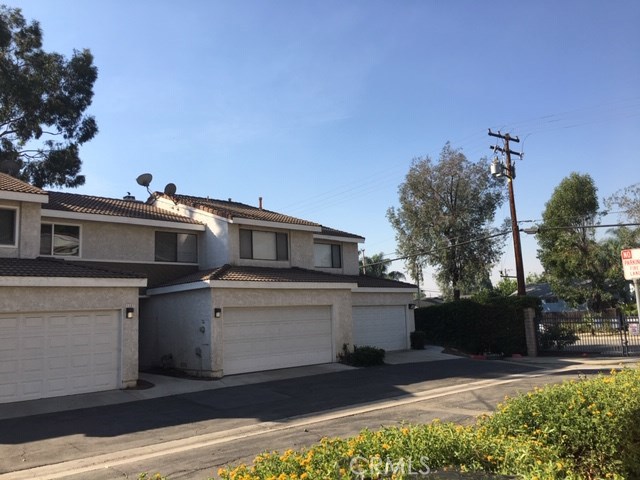 1155 W Whittlers Ln, Ontario, CA 91762