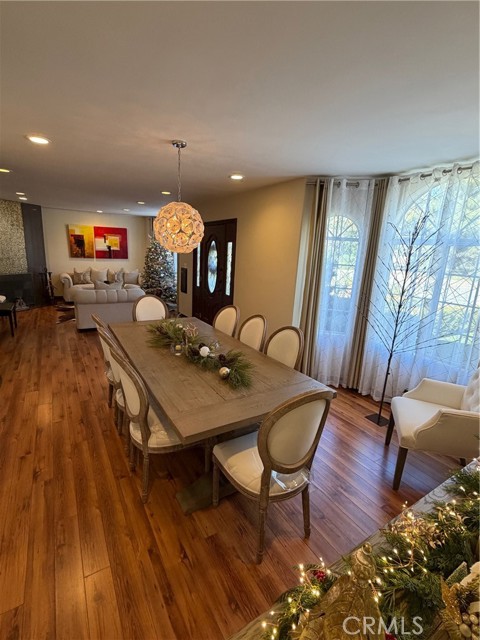 Detail Gallery Image 7 of 31 For 1958 Beverly Dr, Pasadena,  CA 91104 - 4 Beds | 4/1 Baths