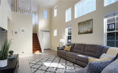 Front Image Thumbnail for CROC25253251