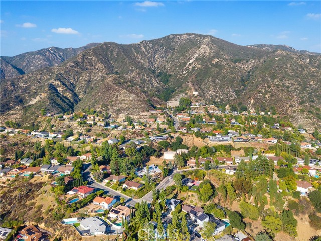 Detail Gallery Image 12 of 20 For 2829 Willowhaven Dr, La Crescenta,  CA 91214 - – Beds | – Baths