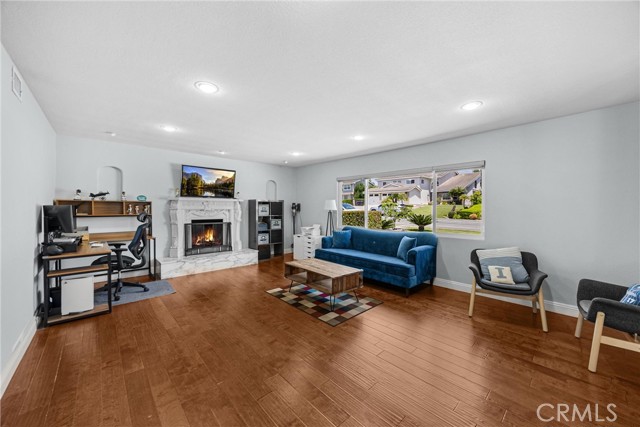 5345 Kenwood Avenue, Buena Park CA: https://media.crmls.org/medias/e8a226d3-f353-4355-86ce-7bb525a00f04.jpg