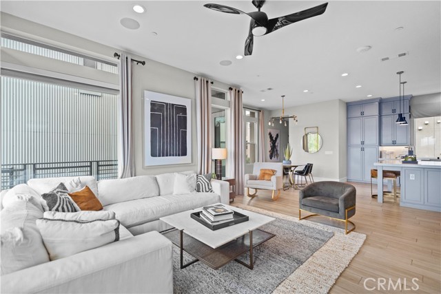 Detail Gallery Image 10 of 52 For 248 Merit, Irvine,  CA 92618 - 3 Beds | 2/1 Baths