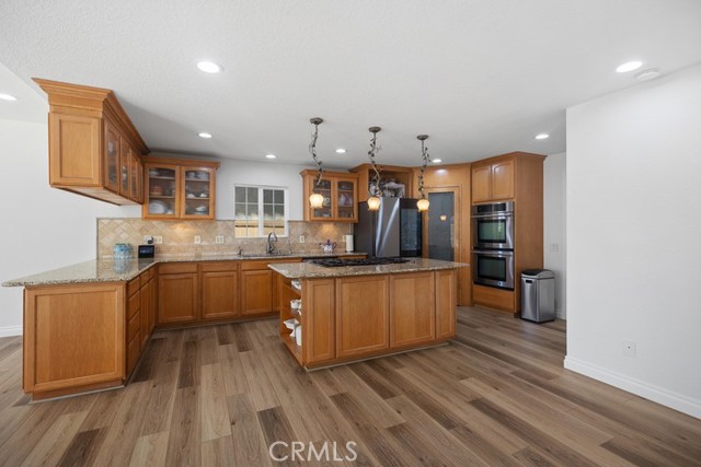 Detail Gallery Image 7 of 40 For 25 Dewberry, Rancho Santa Margarita,  CA 92688 - 3 Beds | 2/1 Baths