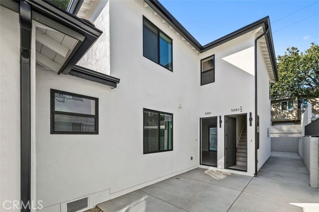 Front Image Thumbnail for CRSR26064791