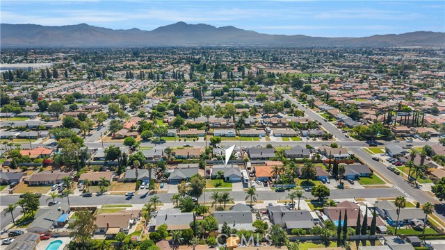 731 S Beechwood Avenue, Rialto CA: https://media.crmls.org/medias/e8a33c36-bb53-458c-9267-eb70f9203707.jpg