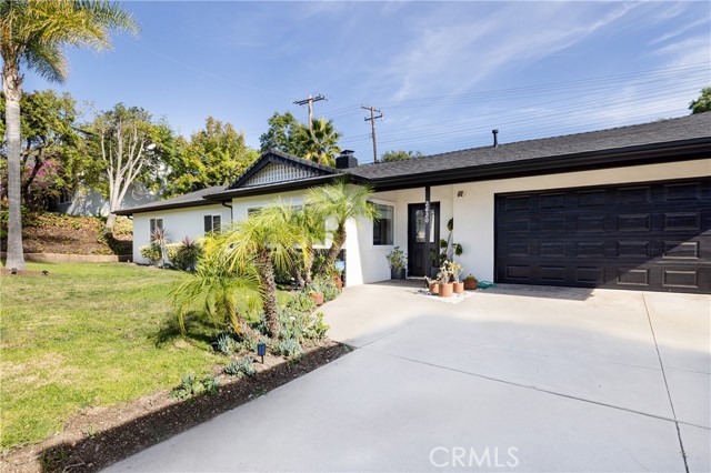 Detail Gallery Image 2 of 26 For 2620 Calle Limonero, Thousand Oaks,  CA 91360 - 3 Beds | 2 Baths