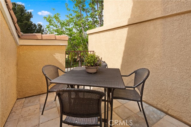 Detail Gallery Image 9 of 28 For 7920 E Menton, Anaheim Hills,  CA 92808 - 1 Beds | 1/1 Baths