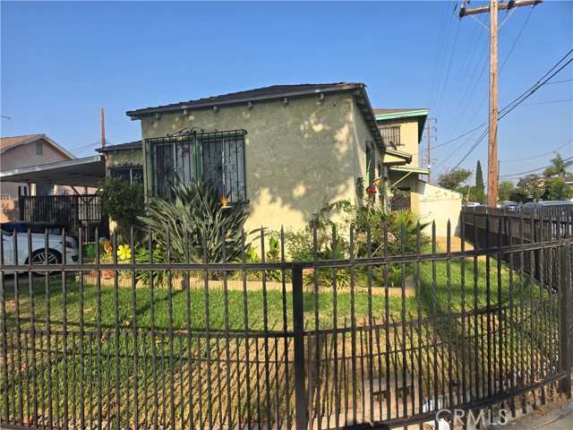 1538 Simmons Avenue, Los Angeles CA: https://media.crmls.org/medias/e8a63b5b-cf24-4dfd-8209-911b72a84a22.jpg