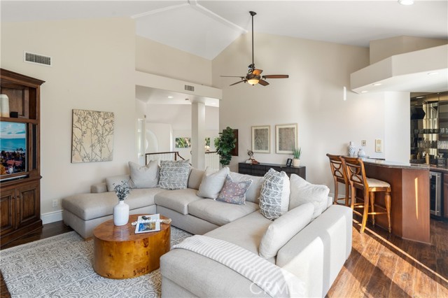 Detail Gallery Image 21 of 46 For 5132 Grandview Ave, Yorba Linda,  CA 92886 - 5 Beds | 4/1 Baths