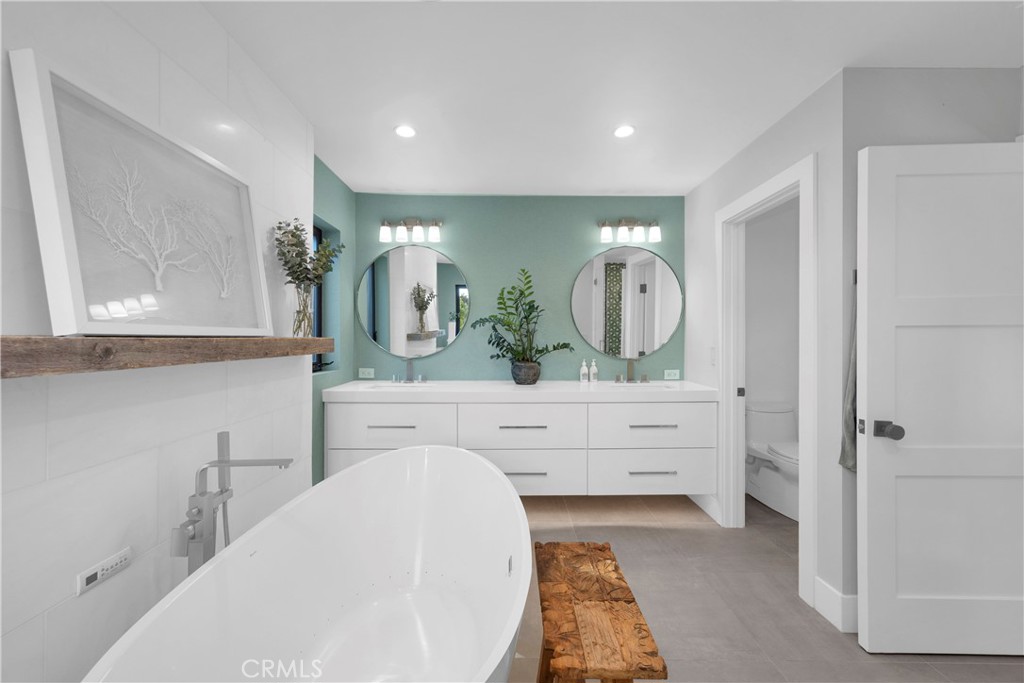 MLS #OC25265999 image #42