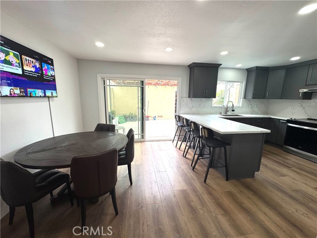 Detail Gallery Image 14 of 30 For 8962 Barcelona, Westminster,  CA 92683 - 3 Beds | 2/1 Baths