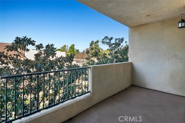 Detail Gallery Image 33 of 50 For 13935 Burbank Bld #203,  Valley Glen,  CA 91401 - 2 Beds | 2 Baths