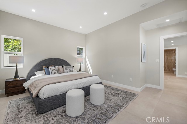 Detail Gallery Image 13 of 36 For 3923 Edenhurst Ave, Los Angeles,  CA 90039 - 4 Beds | 3 Baths