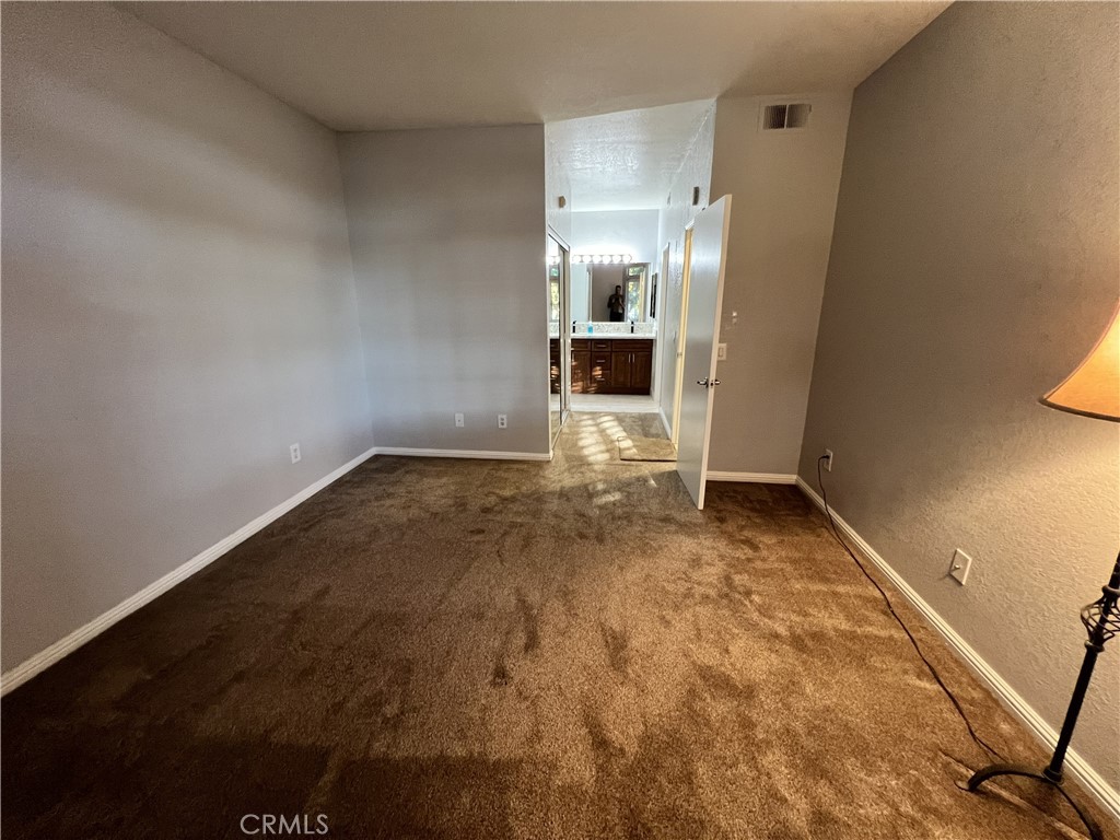 MLS #OC25266637 image #26