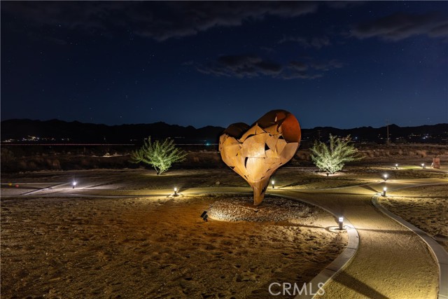 5725 Sunfair Road, Joshua Tree CA: https://media.crmls.org/medias/e8a7e056-af5e-4efe-91ef-63e509ac1980.jpg