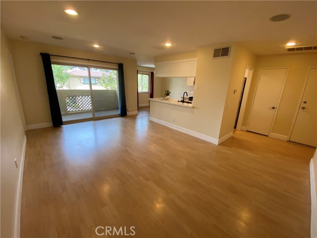 Detail Gallery Image 13 of 29 For 21296 Tupelo Ln #6,  Lake Forest,  CA 92630 - 2 Beds | 2 Baths