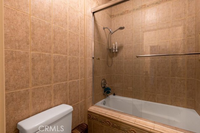 Detail Gallery Image 22 of 61 For 680 W Byron Ct, Upland,  CA 91784 - 6 Beds | 5 Baths