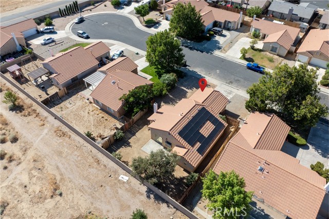 3519 San Jacinto Avenue, Rosamond CA: https://media.crmls.org/medias/e8aa358b-b3cc-4948-89ce-f271d88f3f4e.jpg