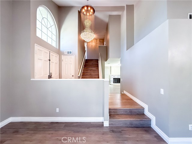 Detail Gallery Image 10 of 65 For 2714 Blue Fox, Ontario,  CA 91761 - 3 Beds | 2/1 Baths