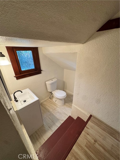 Detail Gallery Image 17 of 51 For 4478 4th St, Riverside,  CA 92501 - 5 Beds | 4 Baths