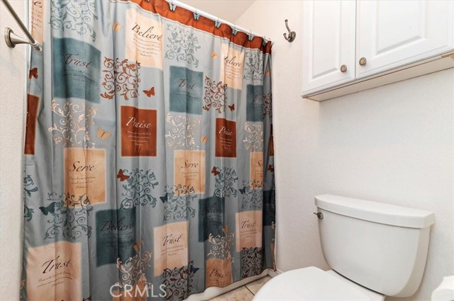 Detail Gallery Image 13 of 31 For 1932 E Yale St #B,  Ontario,  CA 91764 - 3 Beds | 1/1 Baths