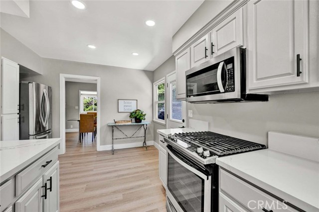 1119 N Lincoln Avenue, Fullerton CA: https://media.crmls.org/medias/e8ad559f-9a5e-429f-8f93-fb6704859cdf.jpg