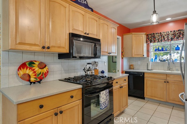 Detail Gallery Image 13 of 58 For 577 S Albertson Ave, Covina,  CA 91723 - 3 Beds | 2 Baths