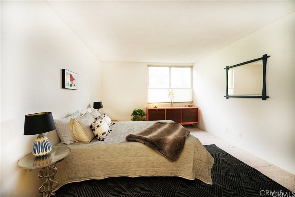 6542 Ocean Crest Drive C114