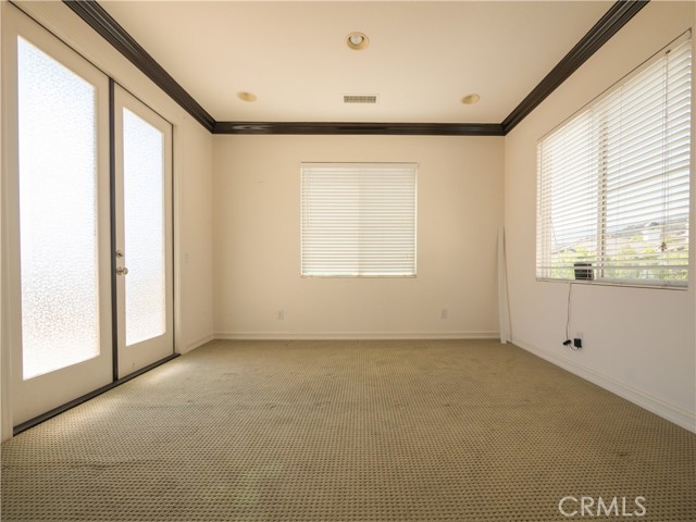 Detail Gallery Image 15 of 21 For 8365 Sanctuary Dr, Corona,  CA 92883 - 5 Beds | 4/1 Baths