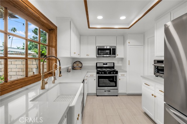 Detail Gallery Image 12 of 49 For 12586 George Reyburn Rd, Garden Grove,  CA 92845 - 3 Beds | 2/1 Baths