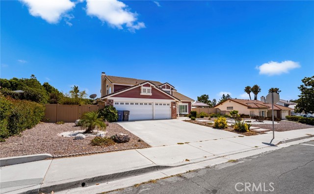 245 Cottonwood Avenue, Riverside CA: https://media.crmls.org/medias/e8af48bf-1701-4b8b-93fc-367143f03797.jpg