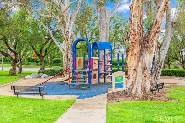 Detail Gallery Image 51 of 53 For 31885 Old Oak Rd, Rancho Santa Margarita,  CA 92679 - 5 Beds | 3 Baths