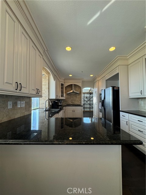 2305 Via Zafiro, San Clemente CA: https://media.crmls.org/medias/e8b1b3b8-4ceb-4539-bdb1-066e2725d548.jpg