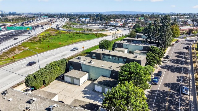 2 Bed Home for Sale in Costa Mesa, California