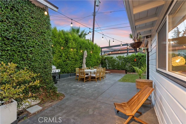 22227 Avenue San Luis photo 39
