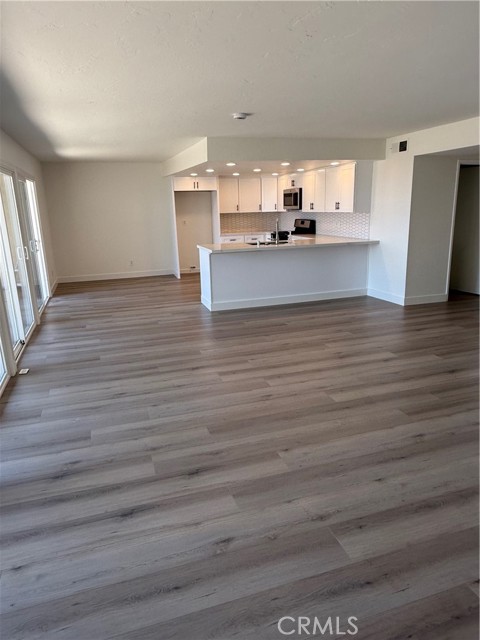 33692 Blue Lantern Street, Dana Point CA: https://media.crmls.org/medias/e8b21c0c-2d82-43d2-859e-63764ed69bf6.jpg