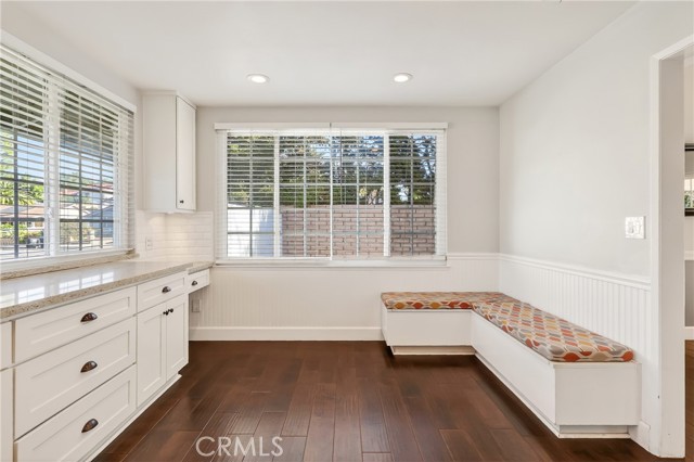 Detail Gallery Image 6 of 25 For 26332 Esmeralda Cir, Mission Viejo,  CA 92691 - 4 Beds | 3 Baths