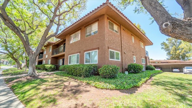 Image 2 for 1598 Border Ave #H, Corona, CA 92882