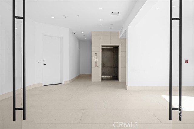 Detail Gallery Image 17 of 19 For 4214 Fulton Ave #302,  Studio City,  CA 91604 - 3 Beds | 2 Baths