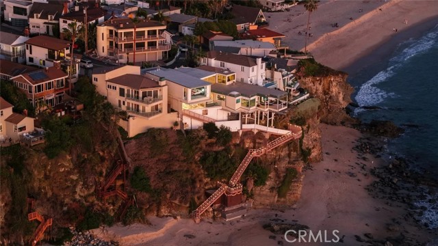 Detail Gallery Image 23 of 74 For 31877 Circle Drive, Laguna Beach,  CA 92651 - 3 Beds | 2 Baths