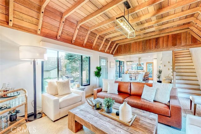 Detail Gallery Image 7 of 58 For 481 Heliotrope Dr, Lake Arrowhead,  CA 92352 - 3 Beds | 2/1 Baths