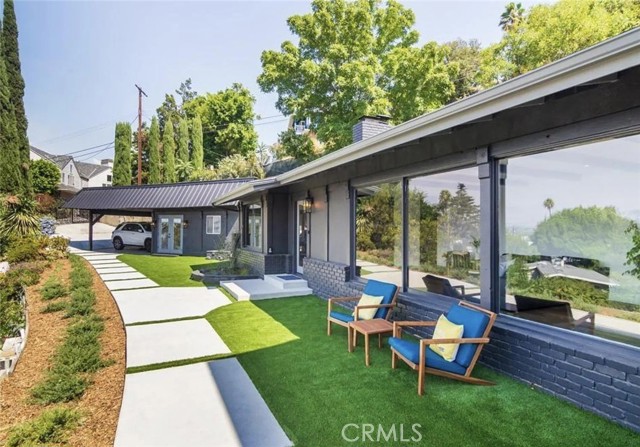 Front Image Thumbnail for CRSR26172357