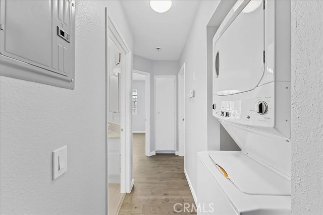 Detail Gallery Image 8 of 16 For 350 Tile Ave, Long Beach,  CA 90802 - – Beds | – Baths