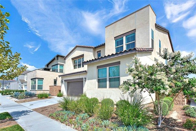 Detail Gallery Image 1 of 52 For 2617 E Tatum Ln, Ontario,  CA 91762 - 5 Beds | 4/1 Baths