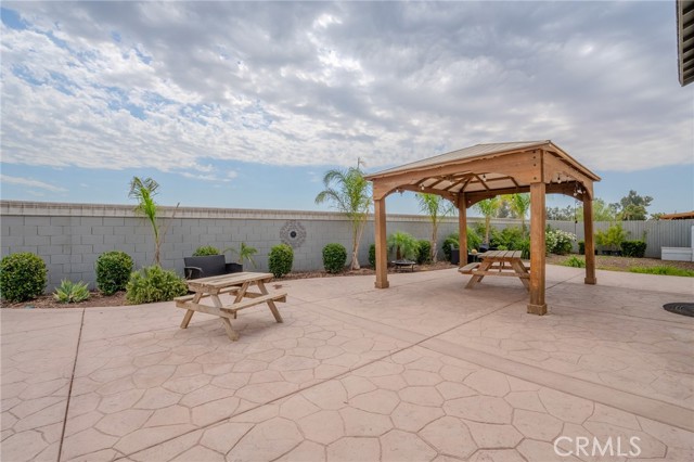 Detail Gallery Image 43 of 46 For 2104 Redding Way, Atwater,  CA 95301 - 5 Beds | 3/1 Baths