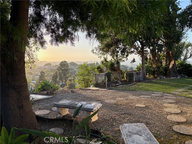 1570 Verde Vista Drive, Monterey Park CA: https://media.crmls.org/medias/e8b5c64e-be84-4ed0-9cfc-8e5e4ac7907e.jpg